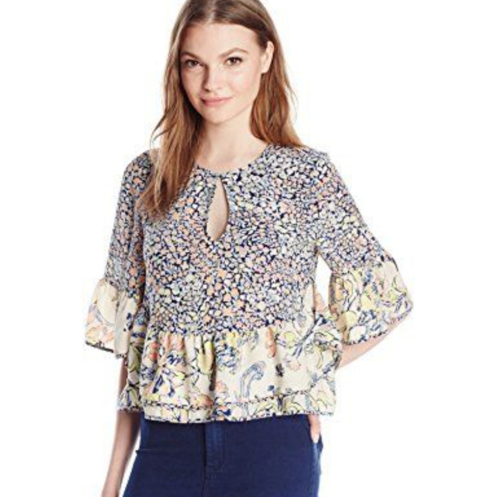 Ruffled top
